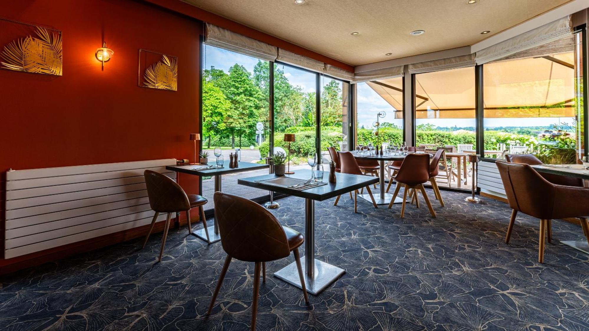 Logis Hostellerie D'Aussois Semur-en-Auxois Bagian luar foto