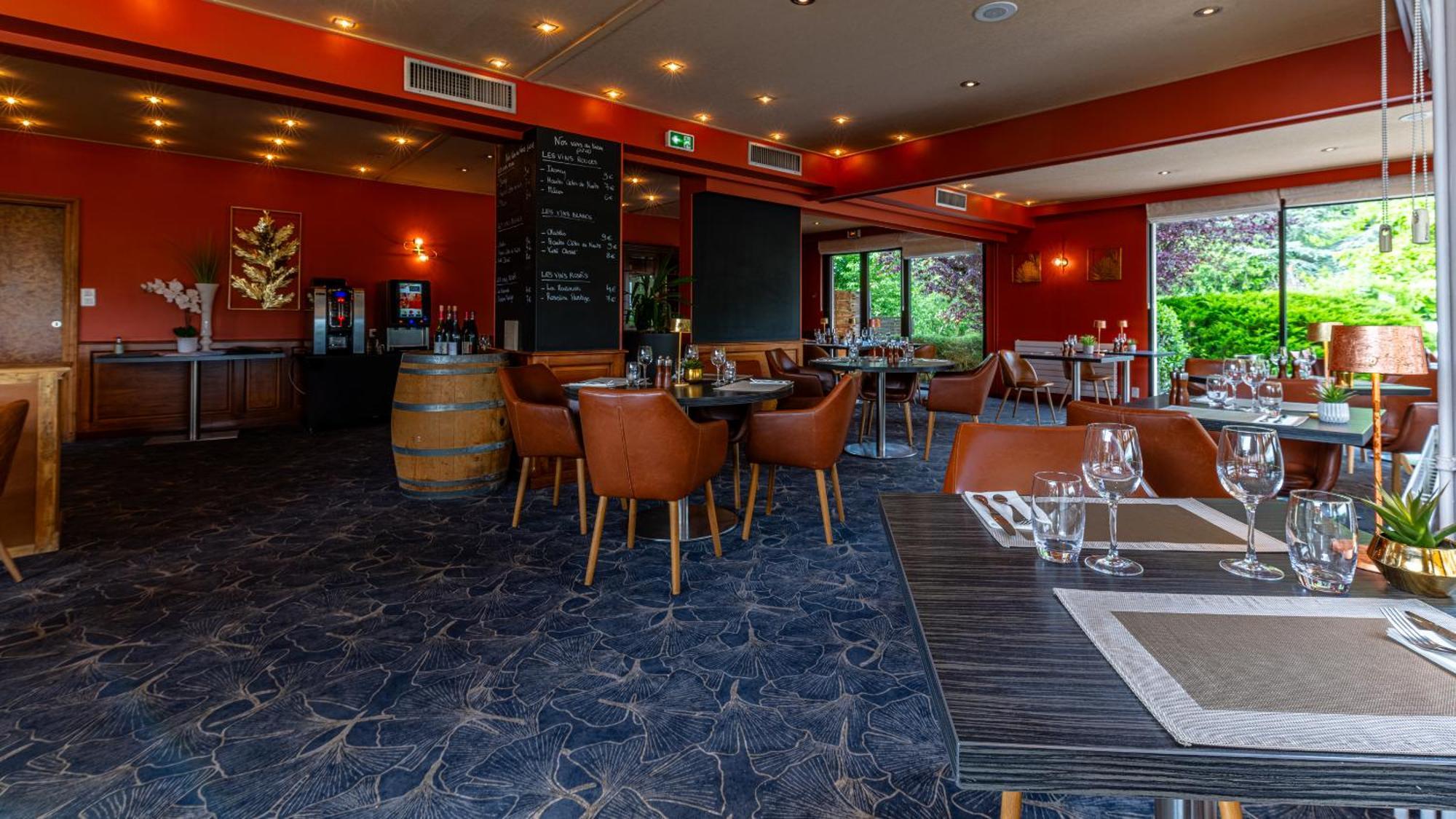 Logis Hostellerie D'Aussois Semur-en-Auxois Bagian luar foto