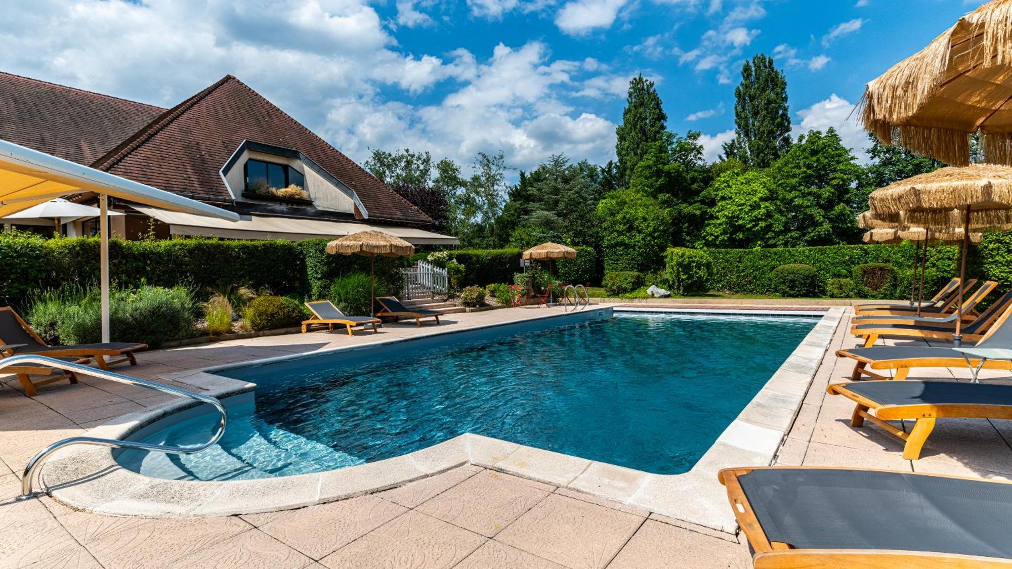 Logis Hostellerie D'Aussois Semur-en-Auxois Bagian luar foto