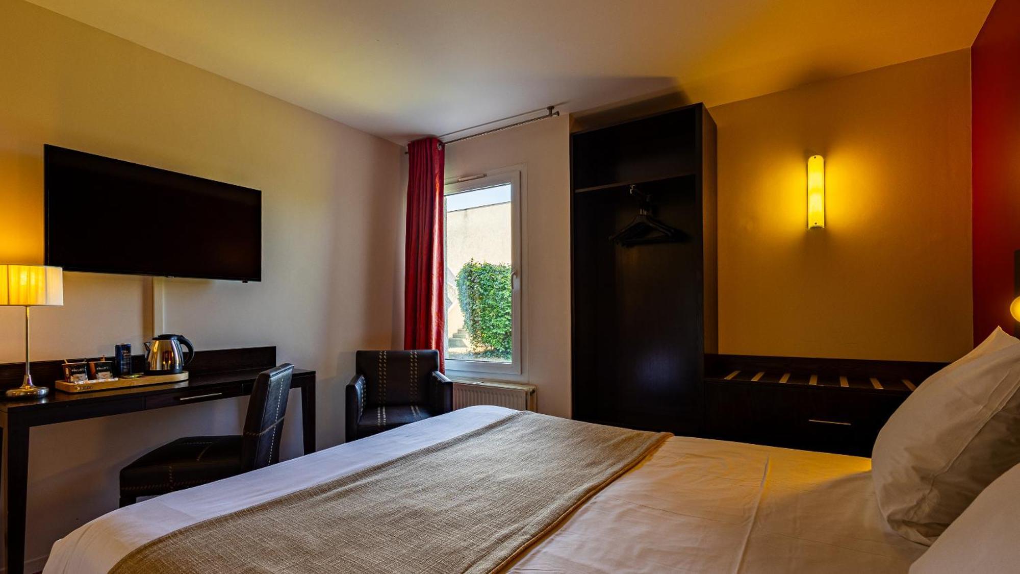 Logis Hostellerie D'Aussois Semur-en-Auxois Bagian luar foto