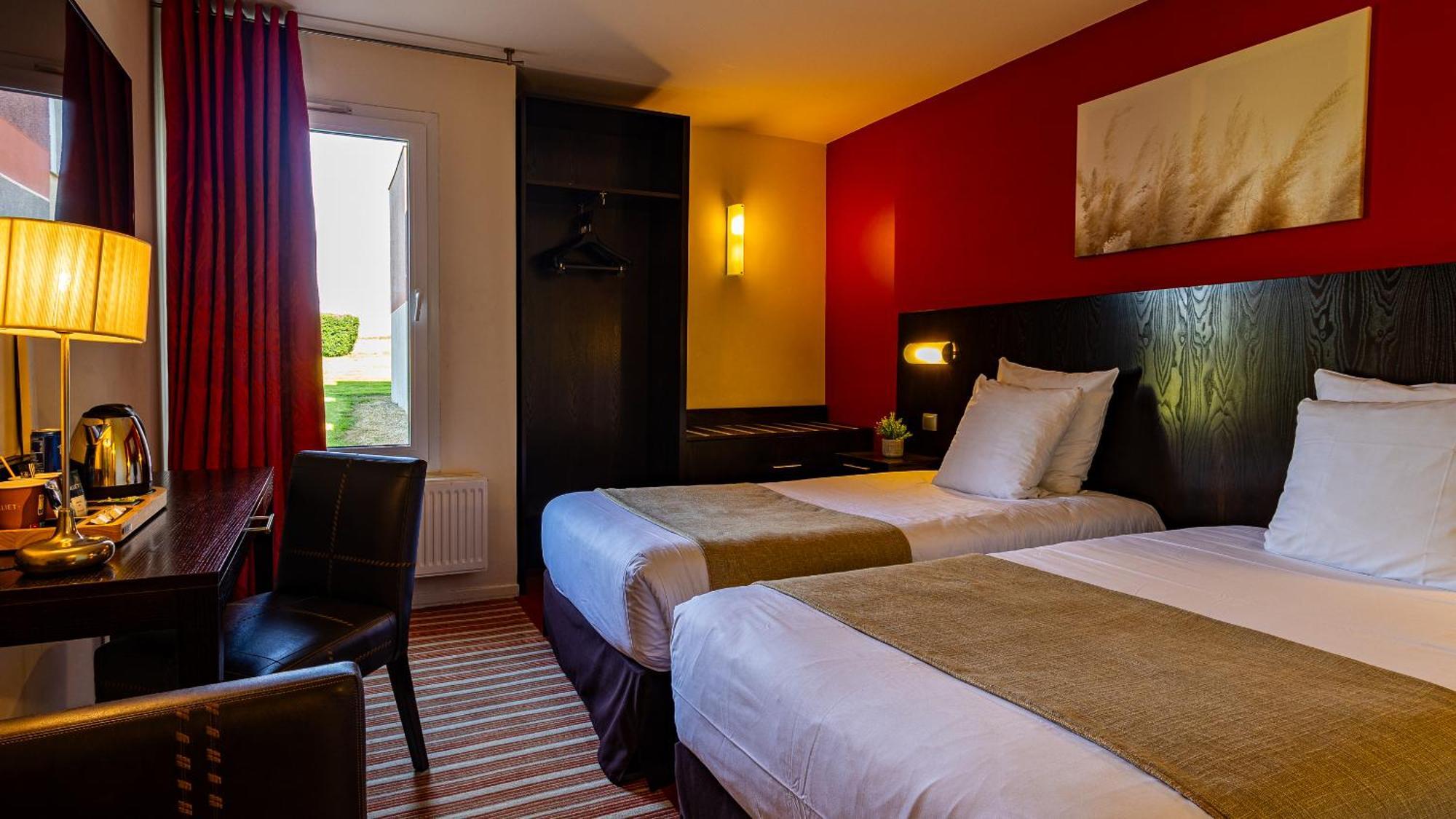 Logis Hostellerie D'Aussois Semur-en-Auxois Bagian luar foto
